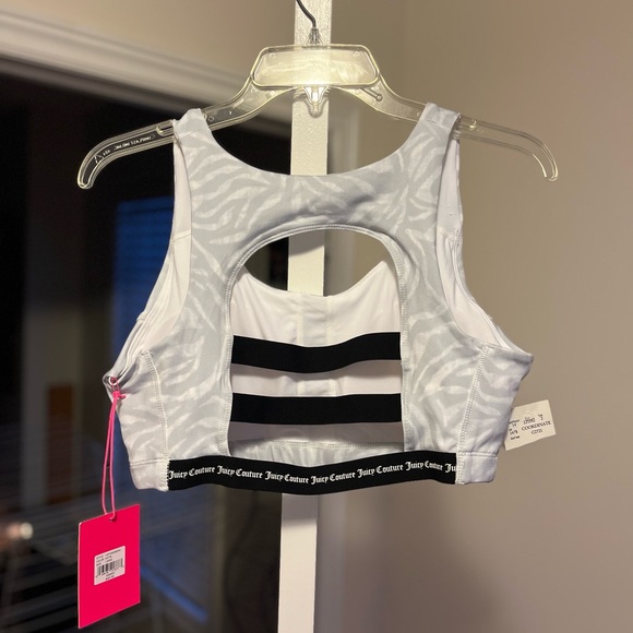 Juicy Couture Sports Bra 🐅 - Picture 4 of 5